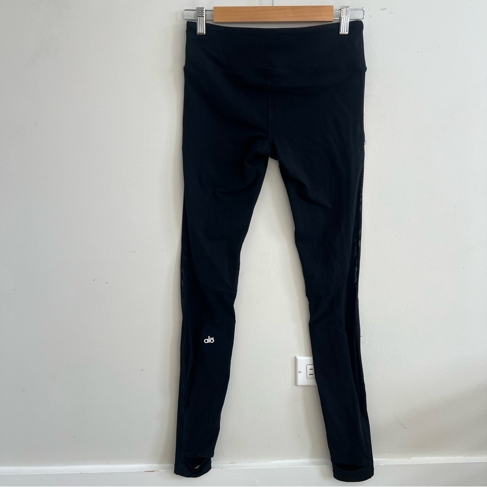 ALO Yoga Black Stirrup Leggings Mesh Detail High Waisted Athletic Fitness